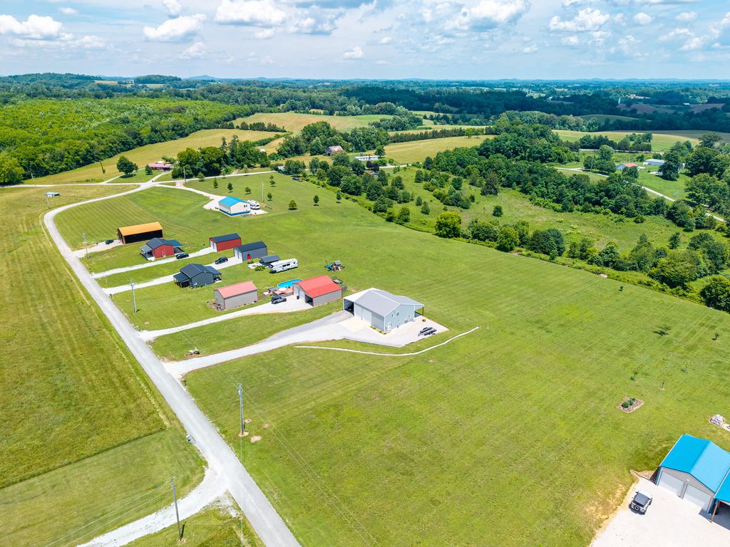 222 Black Ridge Road, Nancy, KY 42544