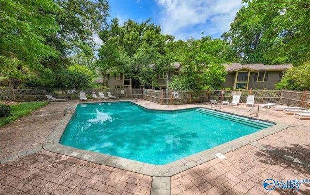 2002 Greenwood Place SW, Huntsville, AL 35802