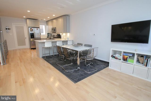 703 S 17TH ST, Philadelphia, PA 19146