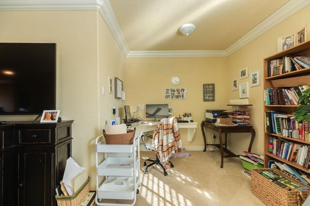 204 Arrowhead Drive, Lake Jackson, TX 77566
