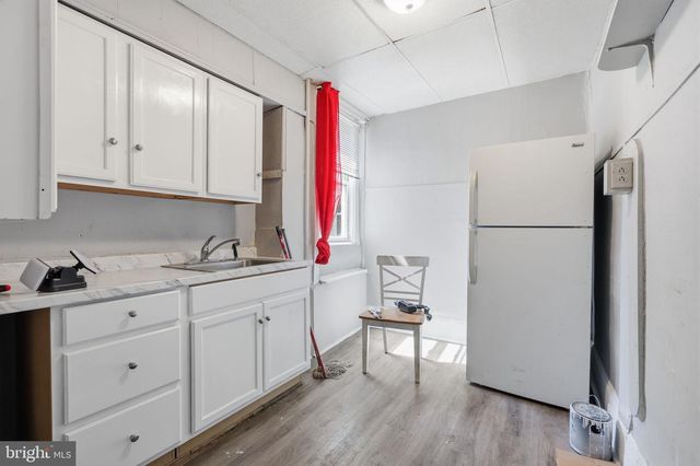 422 E ALLEGHENY AVE, Philadelphia, PA 19134