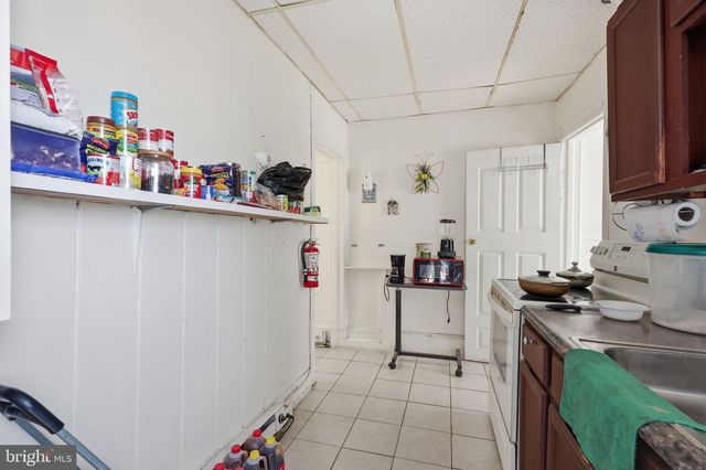 422 E ALLEGHENY AVE, Philadelphia, PA 19134