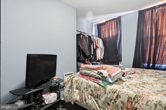 422 E ALLEGHENY AVE, Philadelphia, PA 19134