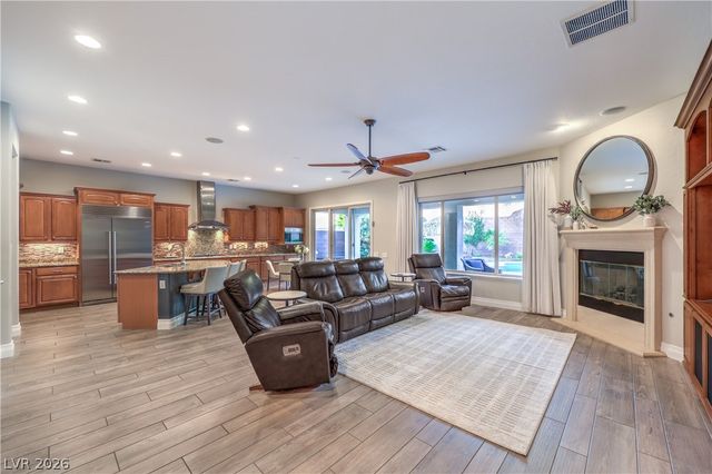 2676 Leon Say Lane, Henderson, NV 89044
