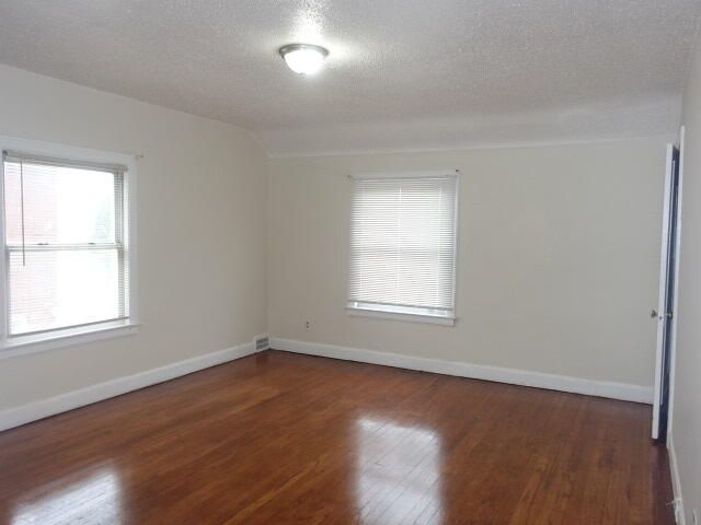 8205 E Outer Drive E, Detroit City, MI 48213