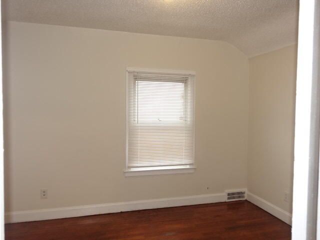 8205 E Outer Drive E, Detroit City, MI 48213