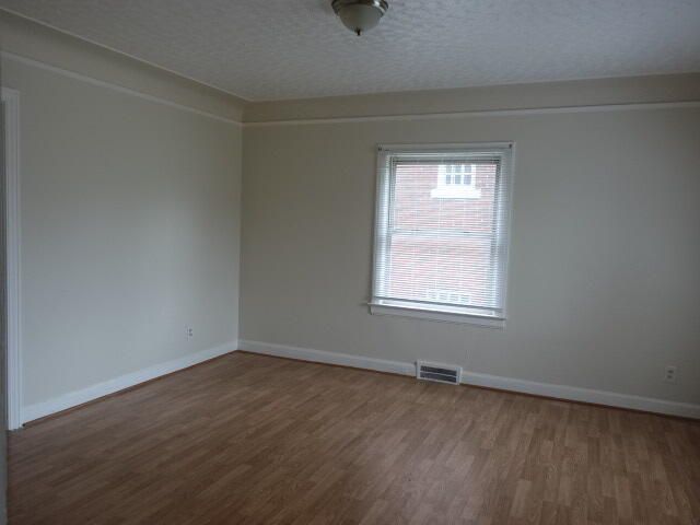 8205 E Outer Drive E, Detroit City, MI 48213