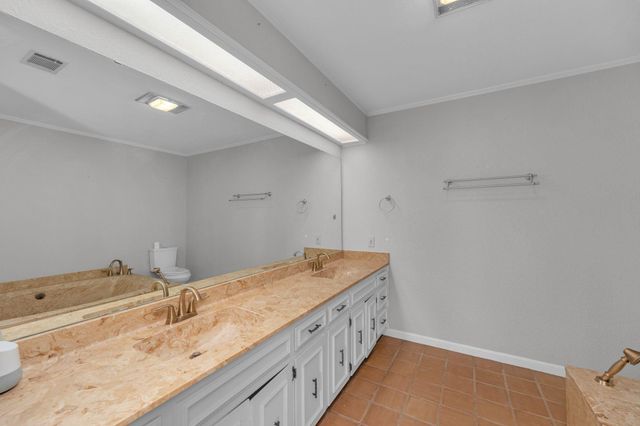 4111 Canyon Cliff CIR, Temple, TX 76502