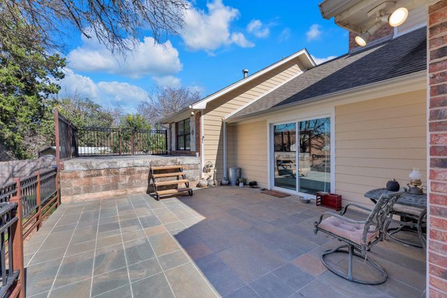 4111 Canyon Cliff CIR, Temple, TX 76502