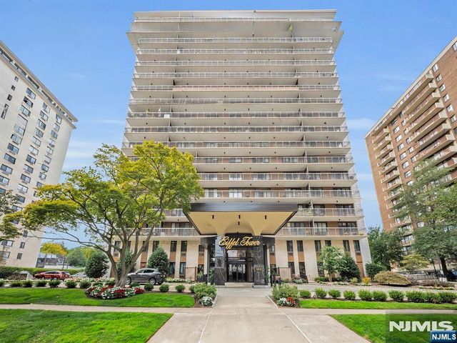 151 Prospect Avenue 16D, Hackensack, NJ 07601