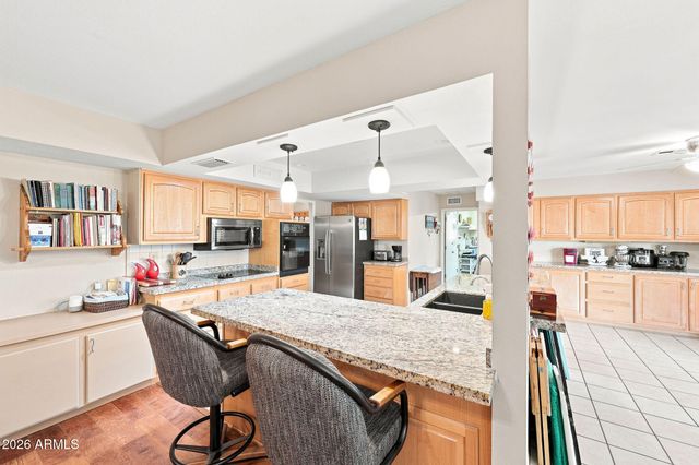 17426 N CALICO Drive, Sun City, AZ 85373