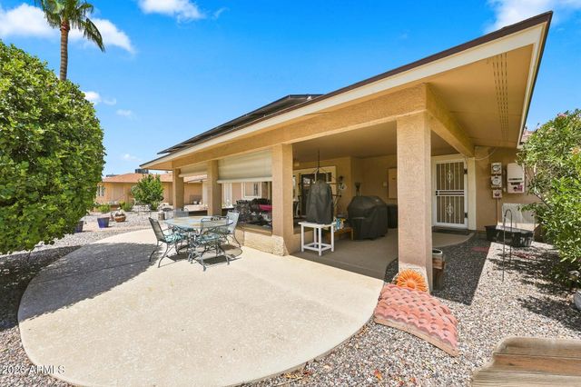 17426 N CALICO Drive, Sun City, AZ 85373