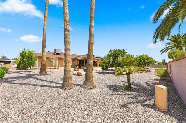 17426 N CALICO Drive, Sun City, AZ 85373