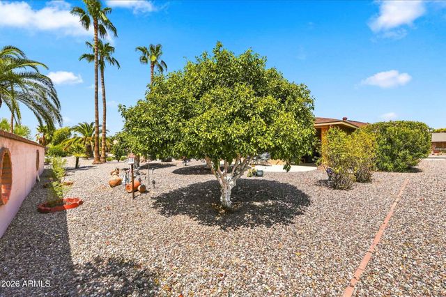 17426 N CALICO Drive, Sun City, AZ 85373
