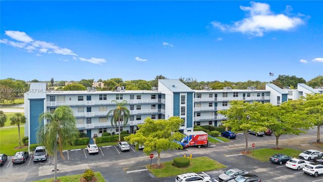 7640 NW 18th St 104, Margate, FL 33063