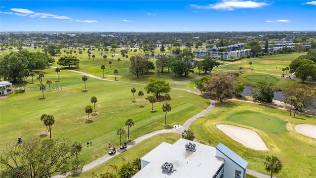 7640 NW 18th St 104, Margate, FL 33063