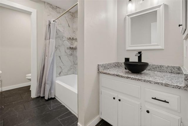 2605 Amber Street, Moore, OK 73160