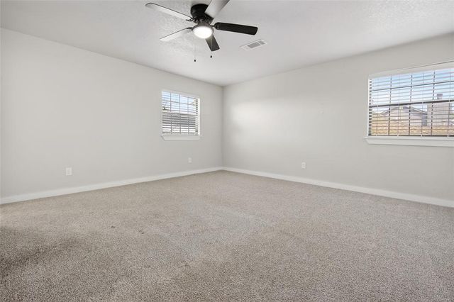 2605 Amber Street, Moore, OK 73160