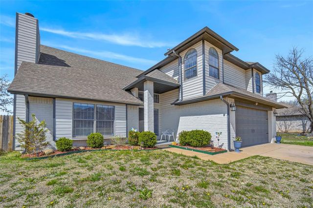 2605 Amber Street, Moore, OK 73160