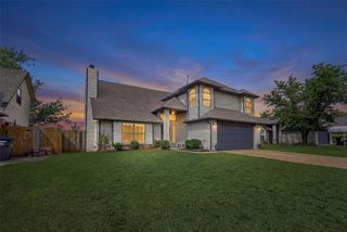2605 Amber Street, Moore, OK 73160