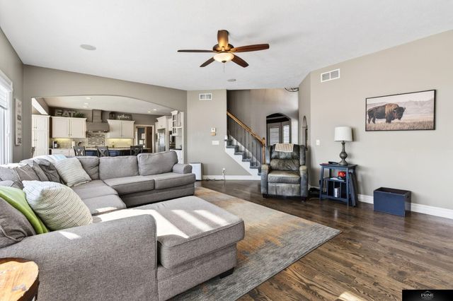 19307 Sahler Street, Elkhorn, NE 68022