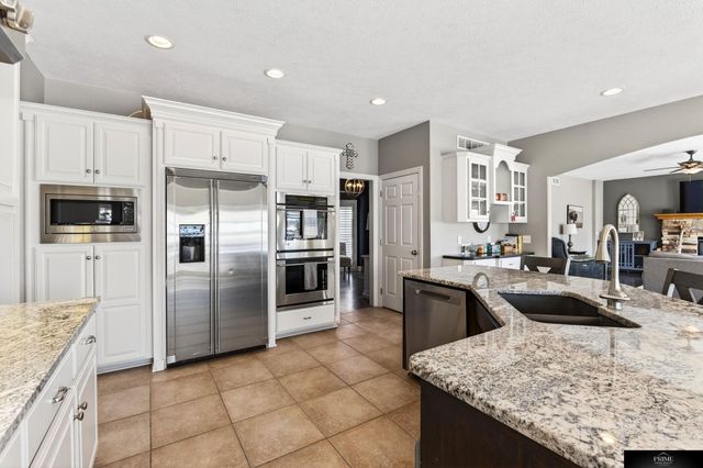 19307 Sahler Street, Elkhorn, NE 68022