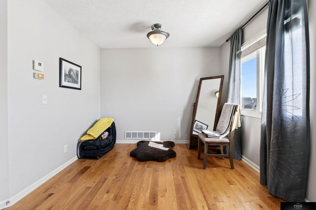 19307 Sahler Street, Elkhorn, NE 68022