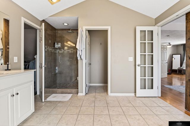 19307 Sahler Street, Elkhorn, NE 68022