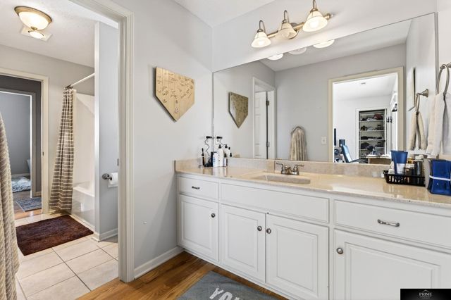 19307 Sahler Street, Elkhorn, NE 68022