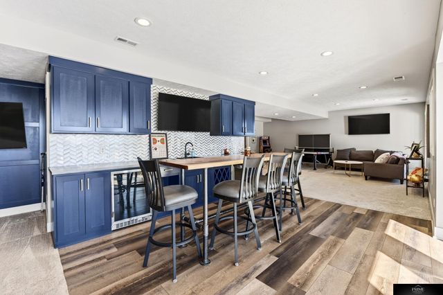 19307 Sahler Street, Elkhorn, NE 68022