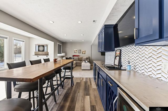 19307 Sahler Street, Elkhorn, NE 68022