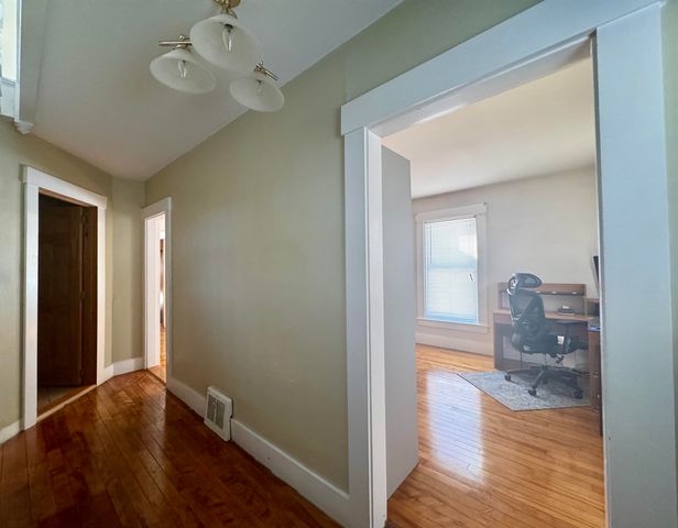 137 Wall Street, Springfield, VT 05156