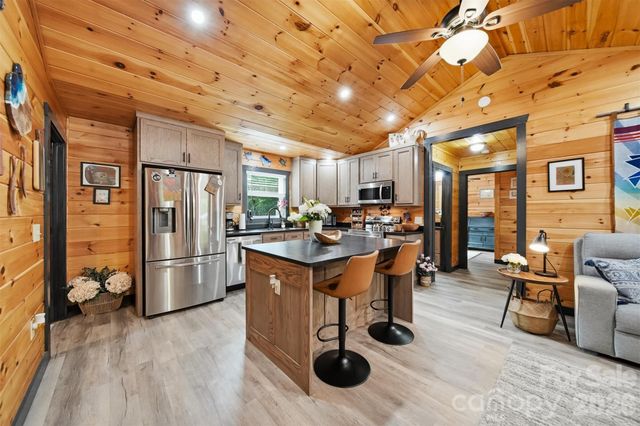 4500 Windy Hill Lane, Morganton, NC 28655