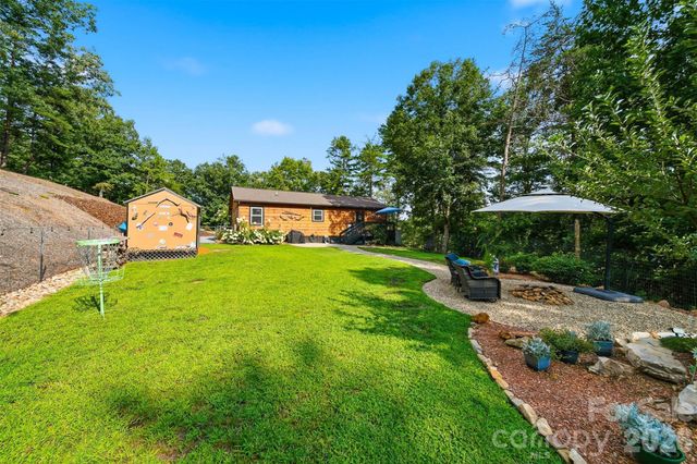4500 Windy Hill Lane, Morganton, NC 28655