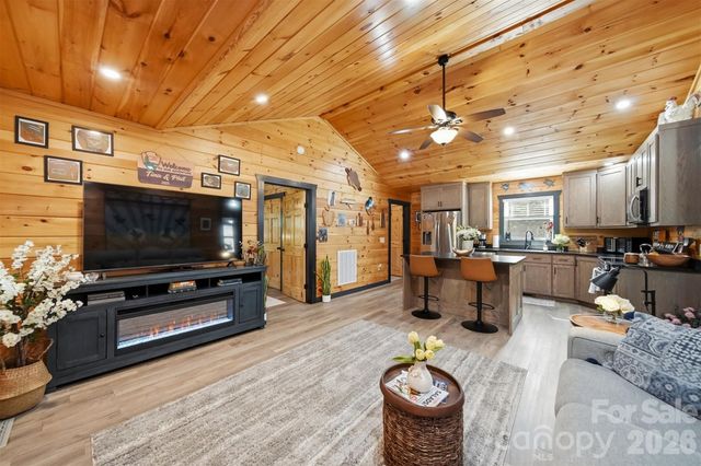 4500 Windy Hill Lane, Morganton, NC 28655