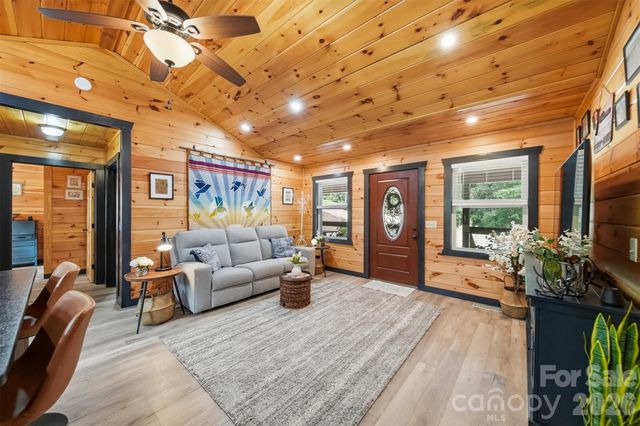 4500 Windy Hill Lane, Morganton, NC 28655