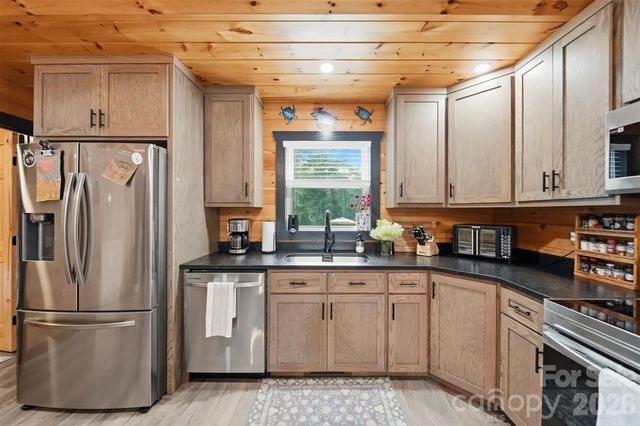 4500 Windy Hill Lane, Morganton, NC 28655