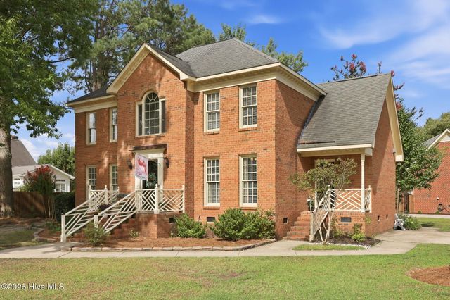 4003 Treetops Circle, Winterville, NC 28590