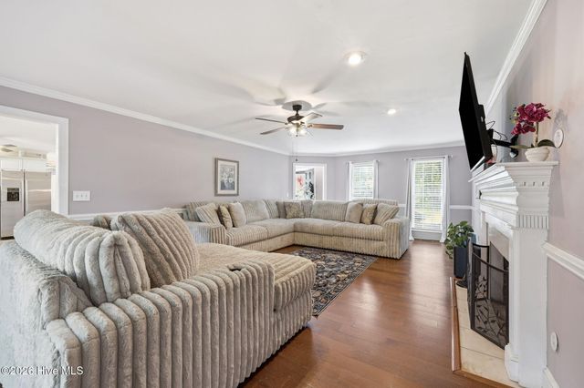 4003 Treetops Circle, Winterville, NC 28590