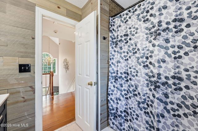 4003 Treetops Circle, Winterville, NC 28590