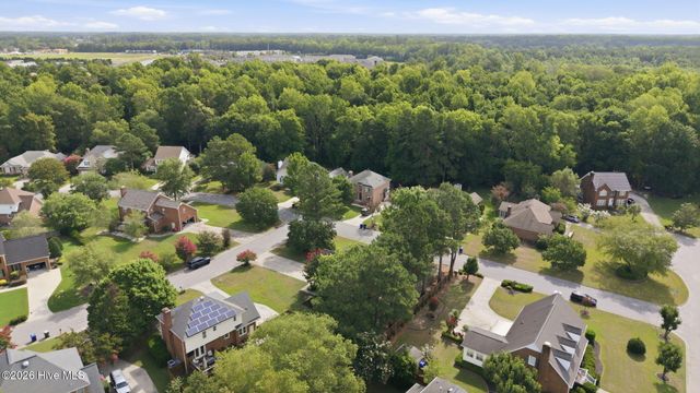 4003 Treetops Circle, Winterville, NC 28590