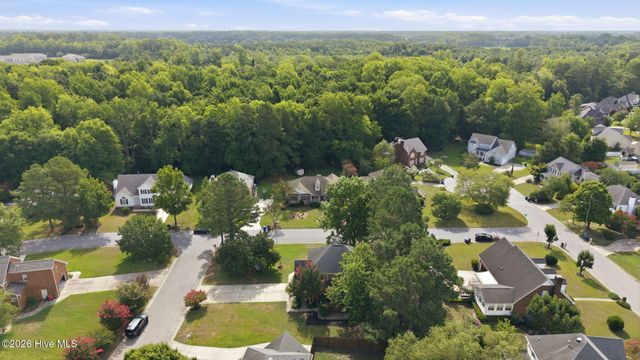 4003 Treetops Circle, Winterville, NC 28590