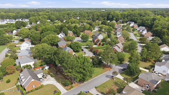 4003 Treetops Circle, Winterville, NC 28590