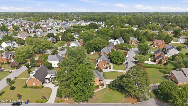 4003 Treetops Circle, Winterville, NC 28590