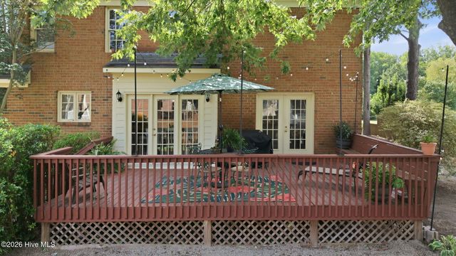4003 Treetops Circle, Winterville, NC 28590