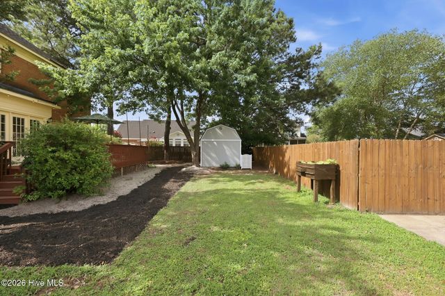 4003 Treetops Circle, Winterville, NC 28590