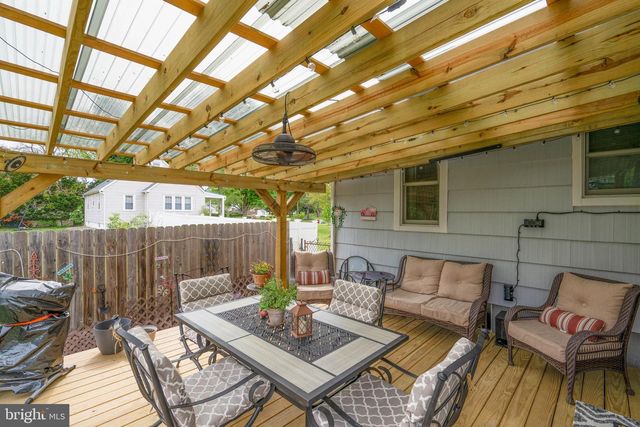 1786 WASHINGTON AVE, Vineland, NJ 08361