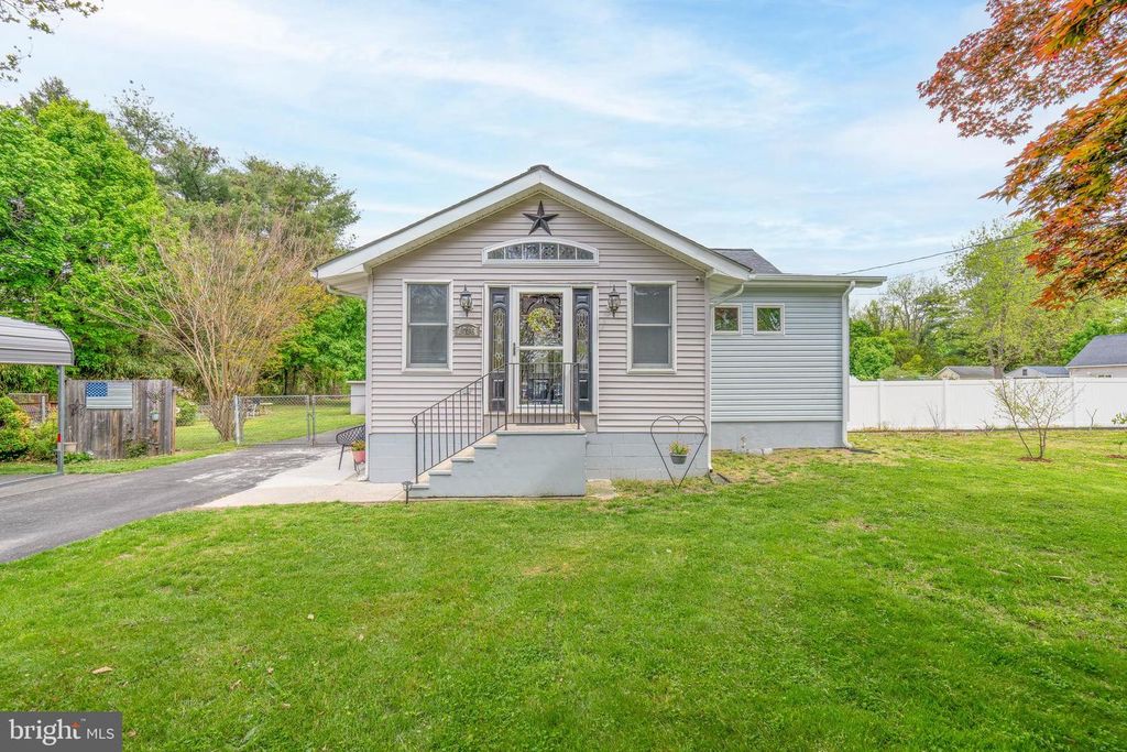 1786 WASHINGTON AVE, Vineland, NJ 08361