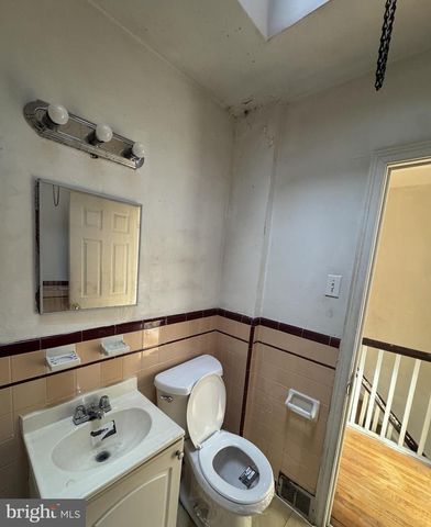 6048 AGUSTA ST, Philadelphia, PA 19149