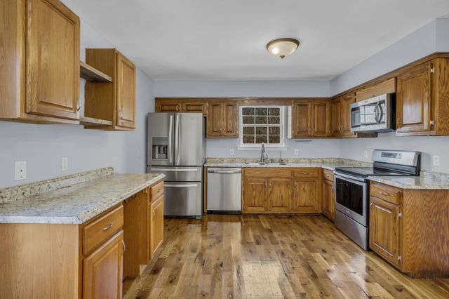 1546 Old Charlotte Pike, Pegram, TN 37143